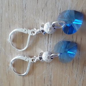 Sterling Silver Lever Back Pierced Earrings A108